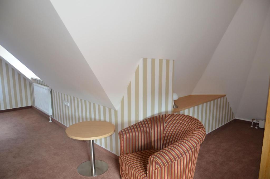 Hotel Ortel Gmbh Besigheim Oda fotoğraf