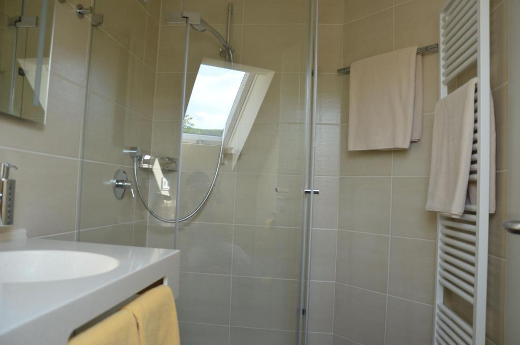 Hotel Ortel Gmbh Besigheim Oda fotoğraf